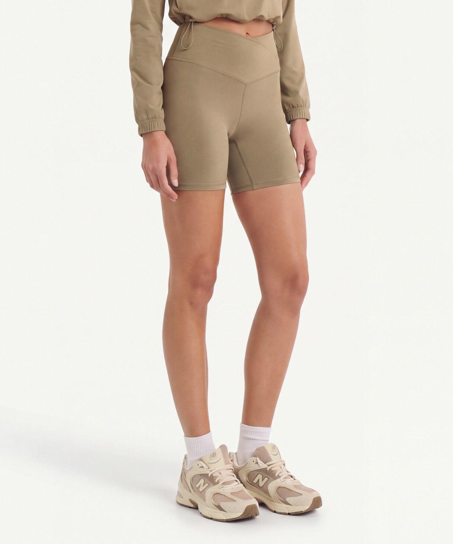 Short Pretina Cruzada Aerius Skin 15 cm, Mocca