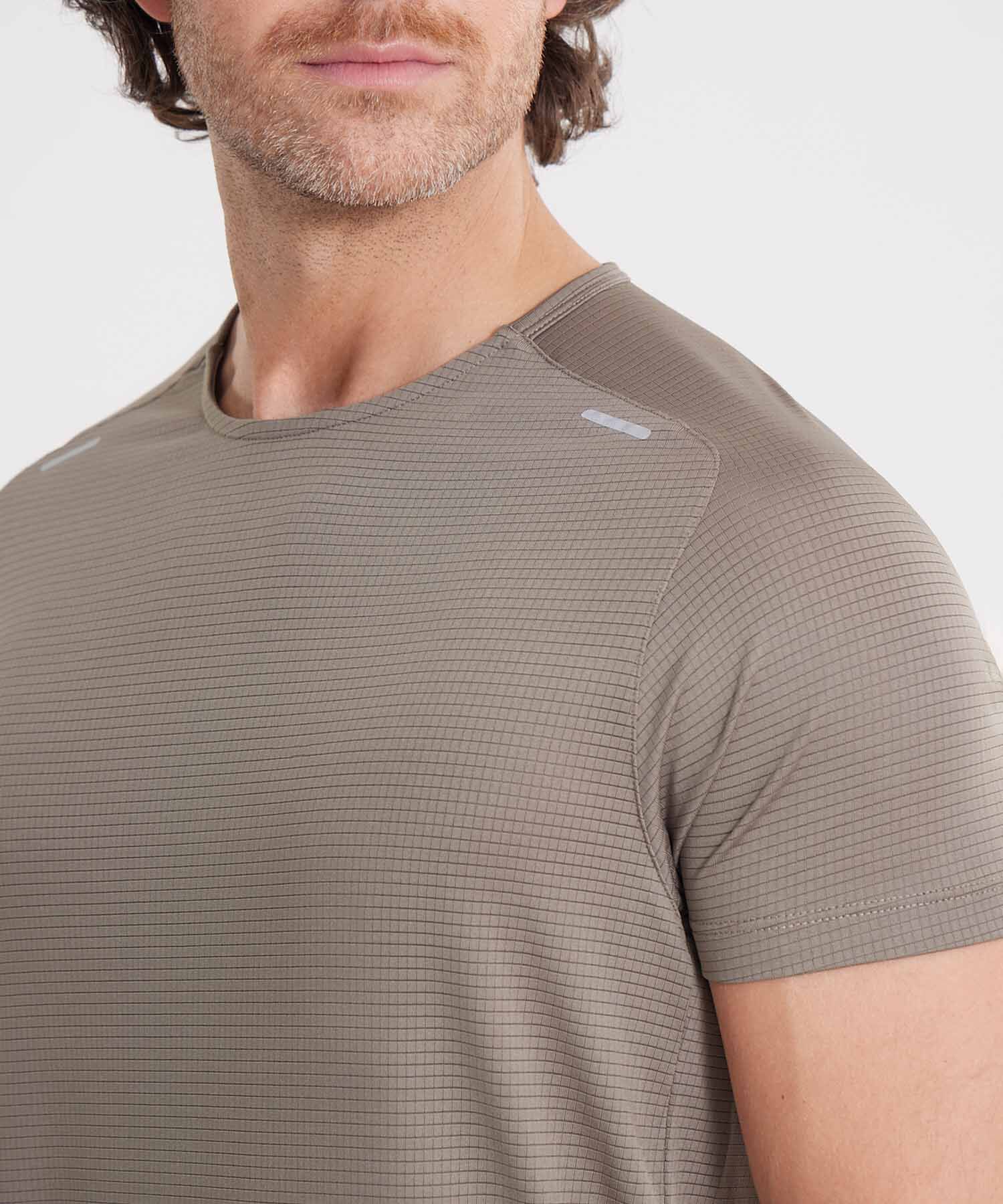 Camiseta Para Hombre Oliva